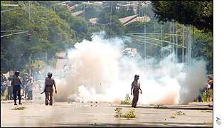 Pouliční násilí v Zimbabwe