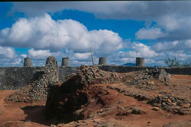 Akropolis, pevnost na kopci (Hill Complex)