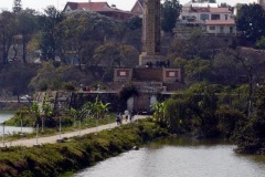 Lac Anosy s pamatníkem nezávislosti, Antananarive, Madagaskar