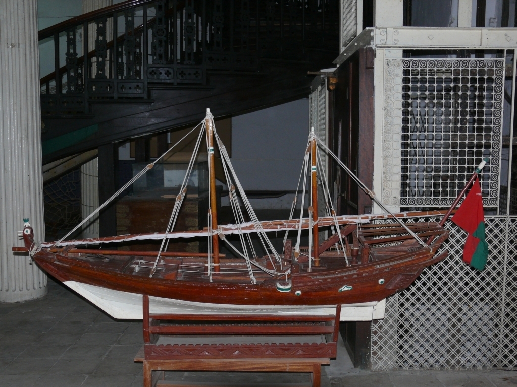 model lodi dhow (Muzeum Stone Town, Zanzibar)