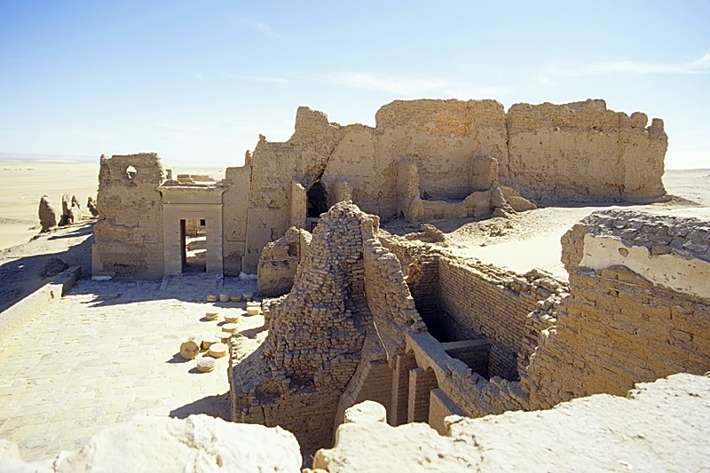 Roland Unger, Qasr Dush