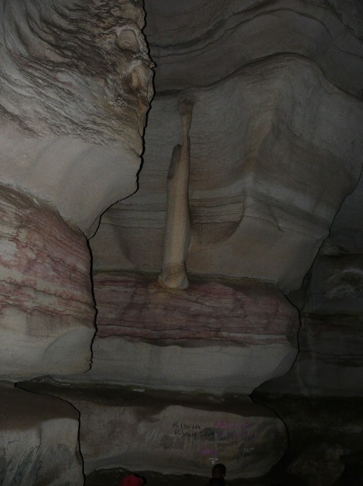 Amboni caves