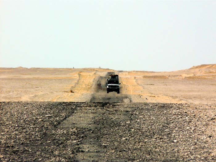 Zapadní poušť, Egypt; foto: Vladimír Zikán